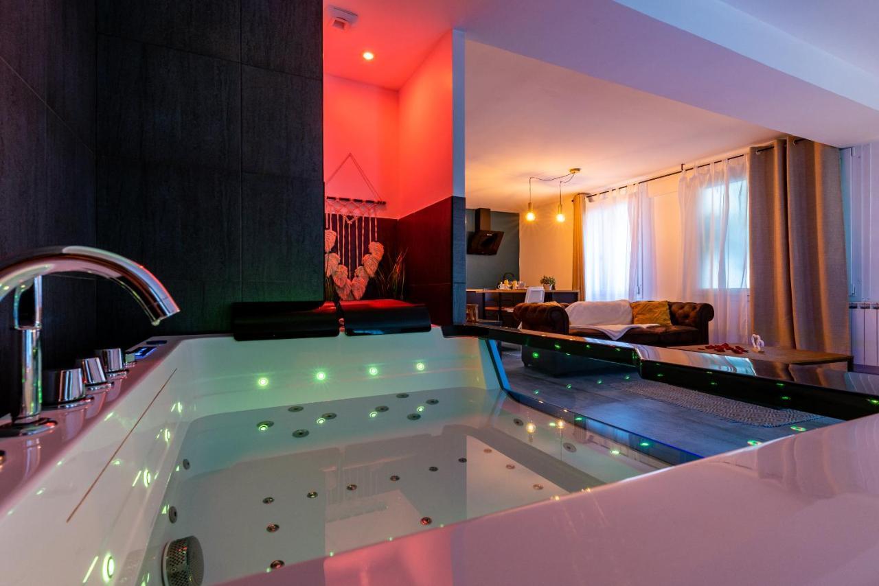 Suite And Spa 21 第戎 外观 照片