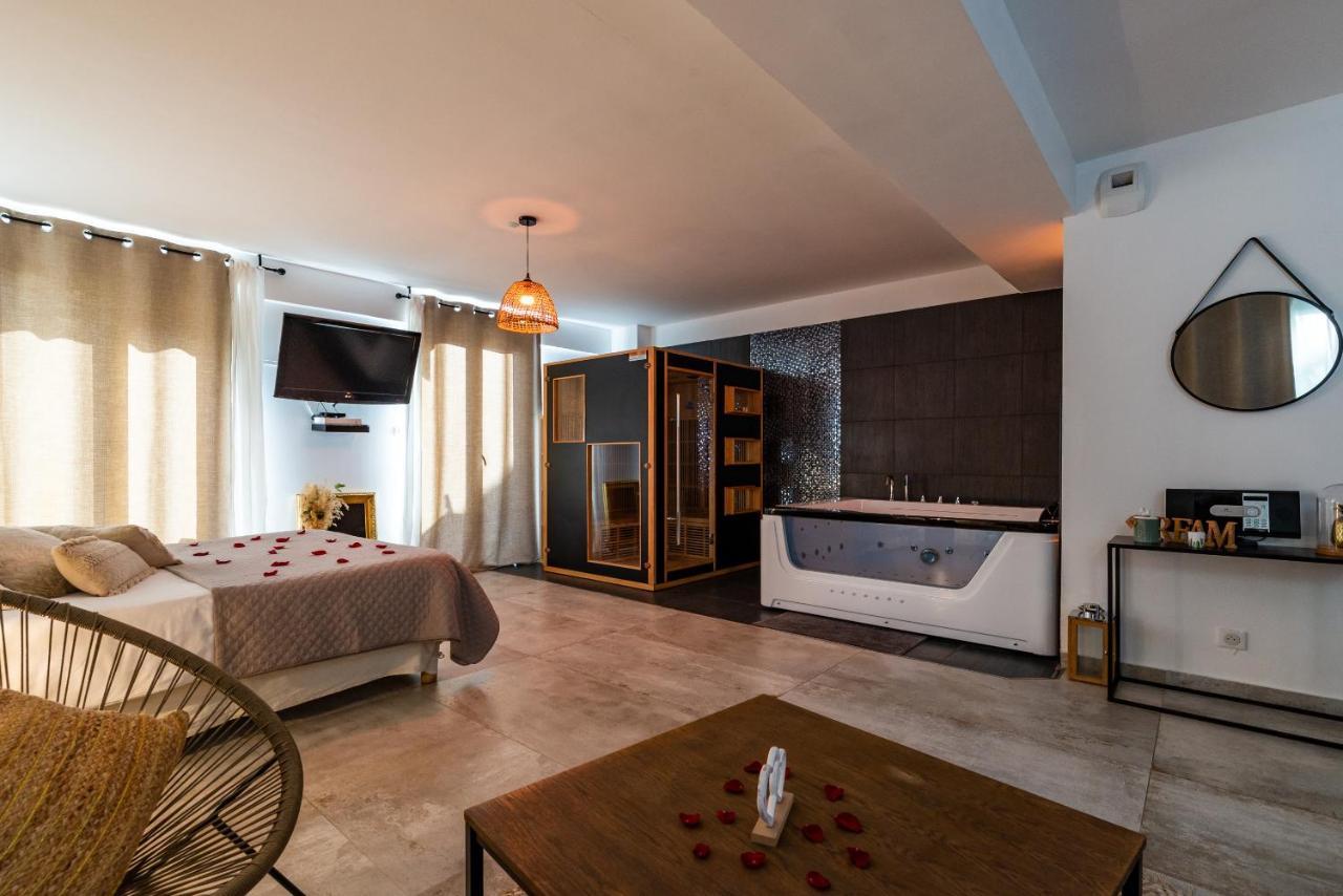 Suite And Spa 21 第戎 外观 照片